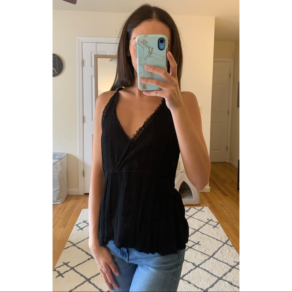 Kendall & Kylie V Neck Tank